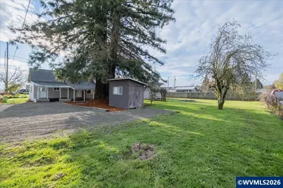 111 E 3rd St, Halsey, OR 97348 - Photo 33