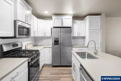 5912 Belknap Springs St SE, Salem, OR 97306 - Photo 3