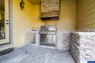 6243 Rambeau Ln SE, Salem, OR 97317 - Photo 39