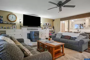 30596 Horseshoe Dr SW, Albany, OR 97321 - Photo 5