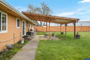 30596 Horseshoe Dr SW, Albany, OR 97321 - Photo 29