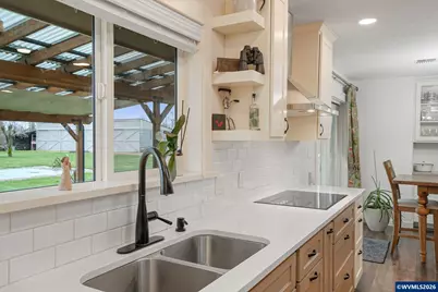 30596 Horseshoe Dr SW, Albany, OR 97321 - Photo 15