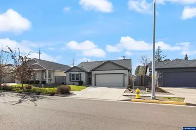 558 Casting St SE, Albany, OR 97322 - Photo 3