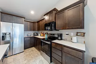 558 Casting St SE, Albany, OR 97322 - Photo 21