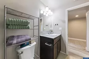 558 Casting St SE, Albany, OR 97322 - Photo 17