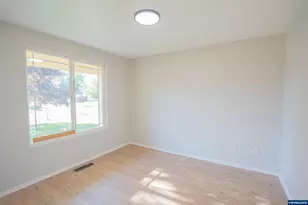 399 Breezy Wy NE, Albany, OR 97322 - Photo 25