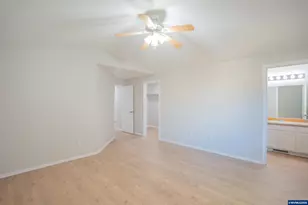 399 Breezy Wy NE, Albany, OR 97322 - Photo 5