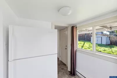 800 Oakhill Av SE, Salem, OR 97302 - Photo 11