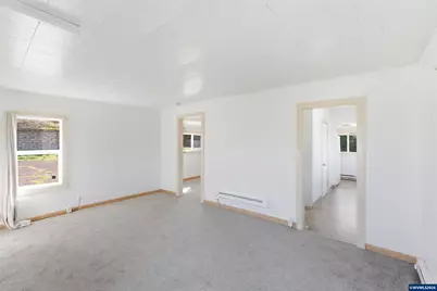 800 Oakhill Av SE, Salem, OR 97302 - Photo 7