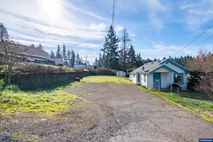 800 Oakhill Ave SE, Salem, OR 97302 - Photo 23