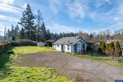 800 Oakhill Av SE, Salem, OR 97302 - Photo 1