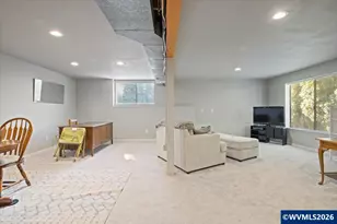 1030 Morningside Dr SE, Salem, OR 97302 - Photo 33