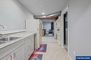 1030 Morningside Dr SE, Salem, OR 97302 - Photo 35