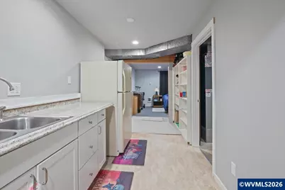 1030 Morningside Dr SE, Salem, OR 97302 - Photo 33