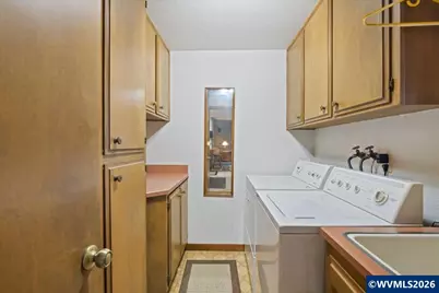 1030 Morningside Dr SE, Salem, OR 97302 - Photo 23