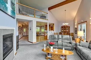 301 Edgewood Dr, Silverton, OR 97381 - Photo 11