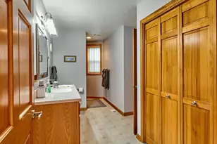 301 Edgewood Dr, Silverton, OR 97381 - Photo 23