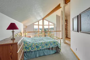 301 Edgewood Dr, Silverton, OR 97381 - Photo 43