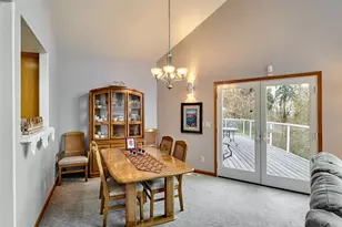 301 Edgewood Dr, Silverton, OR 97381 - Photo 13