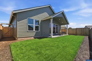1715 SE Hankel St, Dallas, OR 97338 - Photo 25