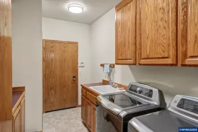 3393 NW Summerhill Pl, Albany, OR 97321 - Photo 27