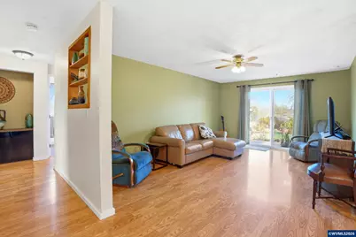 13264 Daiquiri Lake Dr NE, Aurora, OR 97002 - Photo 3