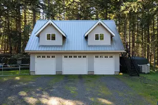 37969 Courtney Creek Dr, Brownsville, OR 97327 - Photo 3