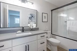 5957 Pikes Pass St SE, Salem, OR 97034 - Photo 33