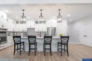 5957 Pikes Pass St SE, Salem, OR 97034 - Photo 9