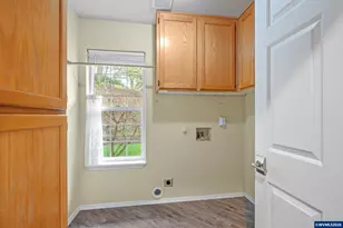 1290 Linnwood Dr NE, Albany, OR 97322 - Photo 17