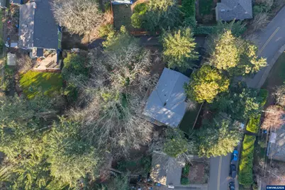 927 Kingwood Dr NW, Salem, OR 97304 - Photo 41