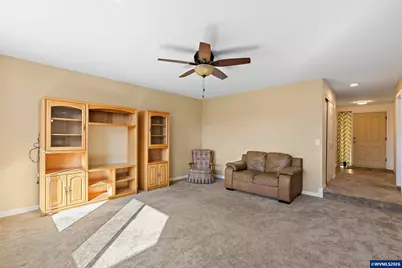 707 49th Av SE, Salem, OR 97317 - Photo 7