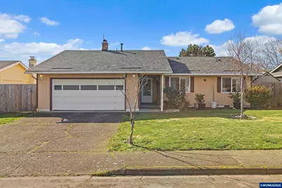 707 49th Av SE, Salem, OR 97317 - Photo 1