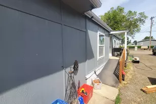 2154 Marion St SE, Albany, OR 97322 - Photo 7