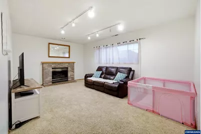 6676 McLeod Ln NE, Keizer, OR 97303 - Photo 31