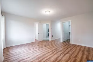 10471 Wagon Rd NE, Mount Angel, OR 97362 - Photo 15