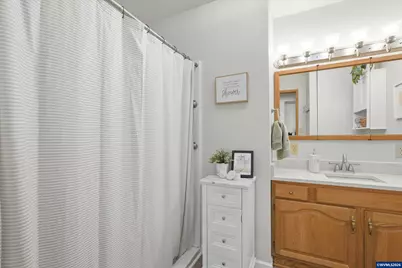 1841 Umpqua Rd, Woodburn, OR 97071 - Photo 31