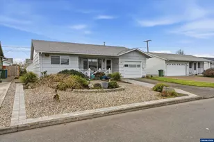 1841 Umpqua Rd, Woodburn, OR 97071 - Photo 3