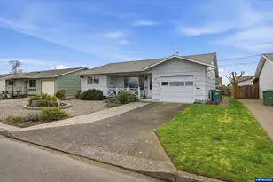1841 Umpqua Rd, Woodburn, OR 97071 - Photo 5