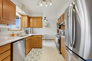 1841 Umpqua Rd, Woodburn, OR 97071 - Photo 19