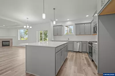 673 Parker Lp, Silverton, OR 97381 - Photo 21