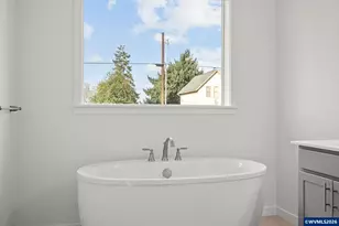 673 Parker Lp, Silverton, OR 97381 - Photo 35