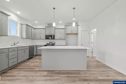 673 Parker Lp, Silverton, OR 97381 - Photo 15