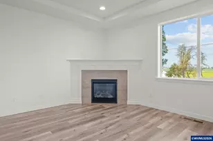 673 Parker Lp, Silverton, OR 97381 - Photo 13