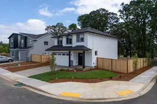 216 NW Newcastle St, Dallas, OR 97338 - Photo 3