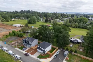 216 NW Newcastle St, Dallas, OR 97338 - Photo 49