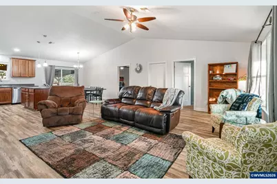 3485 NE Alexander Ln, Albany, OR 97321 - Photo 7