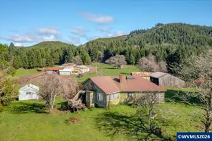 10468 Siletz Hwy, Siletz, OR 97367 - Photo 25