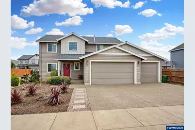 574 Prairie St, Woodburn, OR 97071 - Photo 1