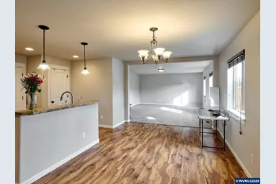 574 Prairie St, Woodburn, OR 97071 - Photo 23